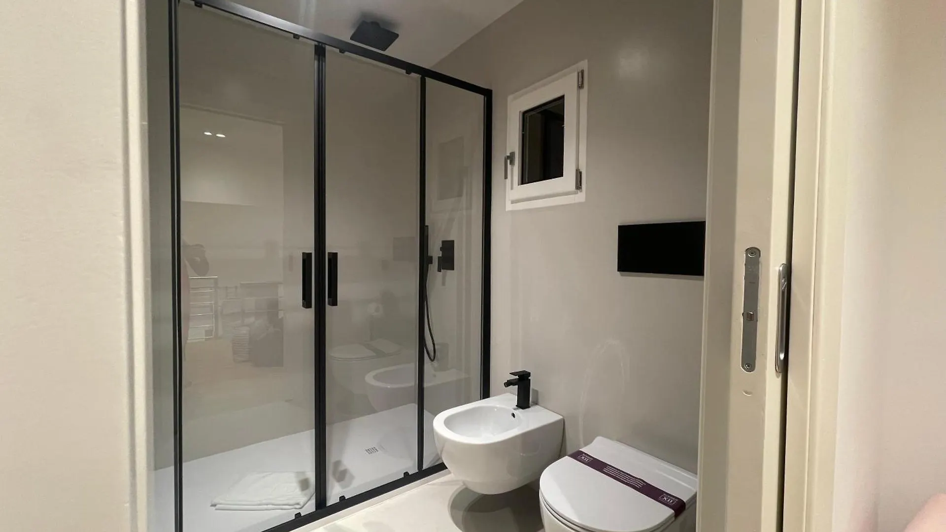 Completely Renovated 2Br Spacious & Stylish Town House-Amazing Olbia
