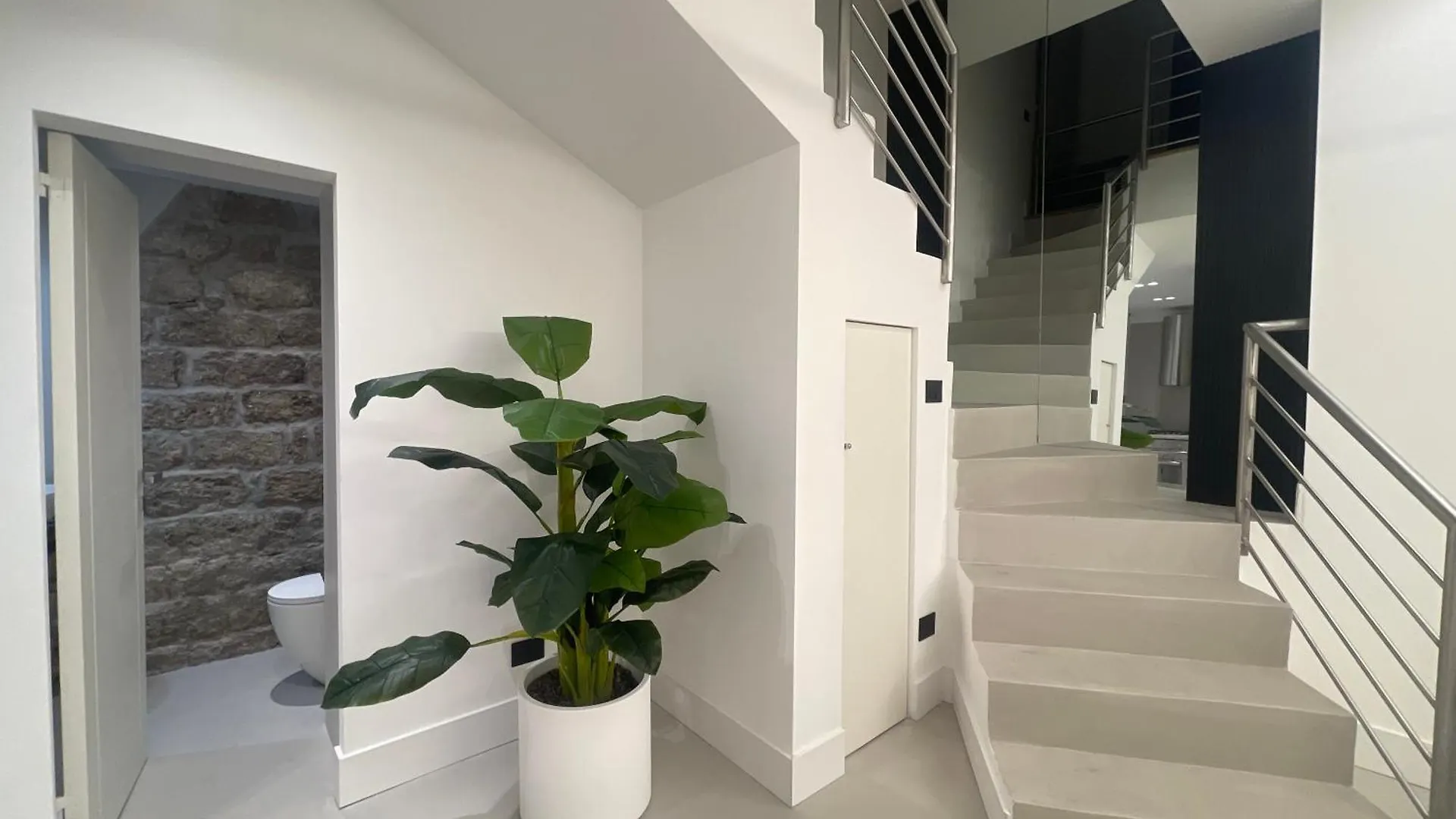 Completely Renovated 2Br Spacious & Stylish Town House-Amazing أولبيا شقة